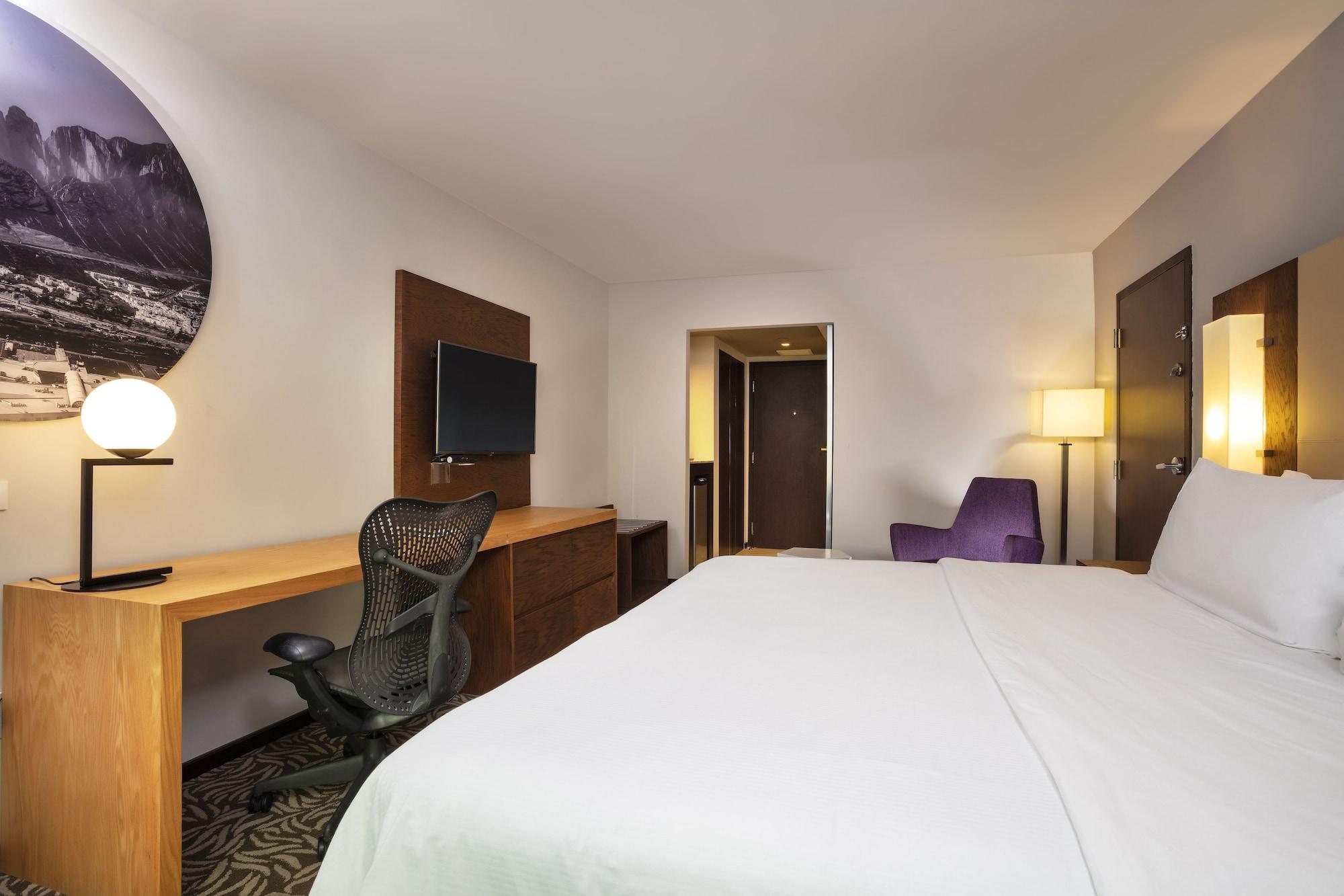 Krystal Urban Monterrey San Jeronimo Hotell Exteriör bild