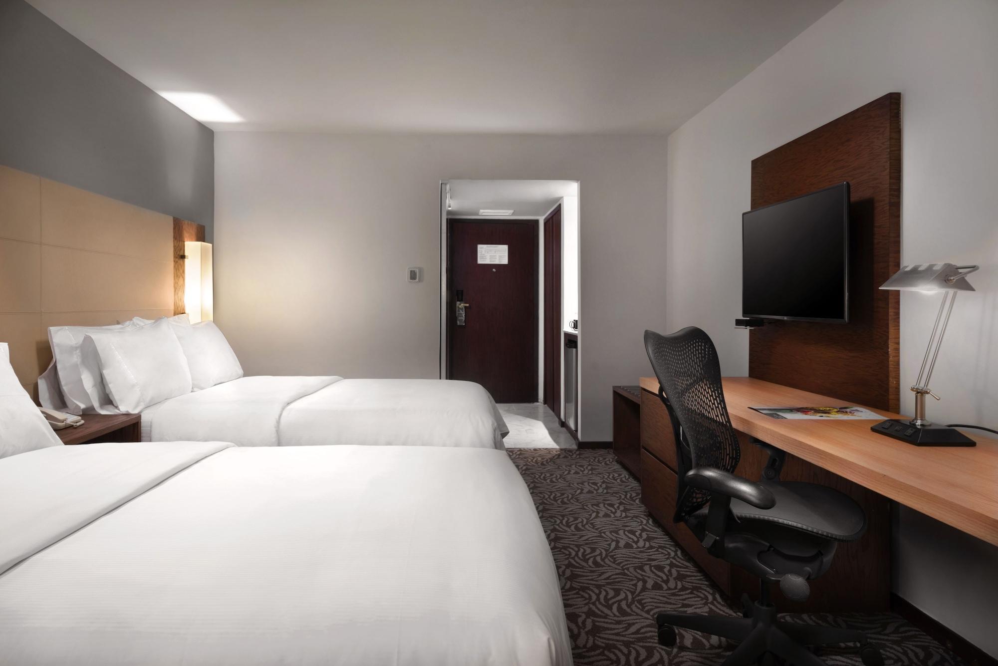Krystal Urban Monterrey San Jeronimo Hotell Exteriör bild