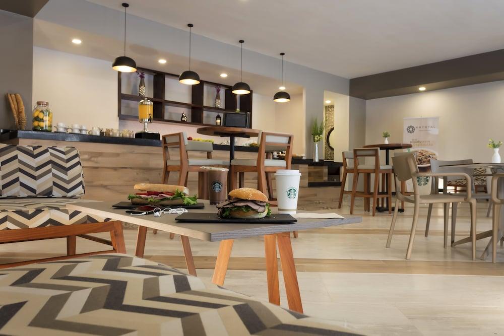 Krystal Urban Monterrey San Jeronimo Hotell Exteriör bild
